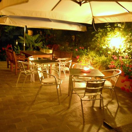 Locanda Villa Moderna Genoa Exterior photo